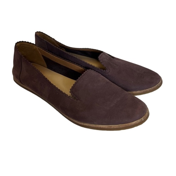 UGG Vista Driving Moccasins Flats Size 8 In Burgundy Plum — Gently Worn - Picture 1 of 6